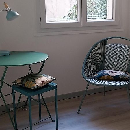 Au Fil De L'Eau Apartman Avignon Kültér fotó