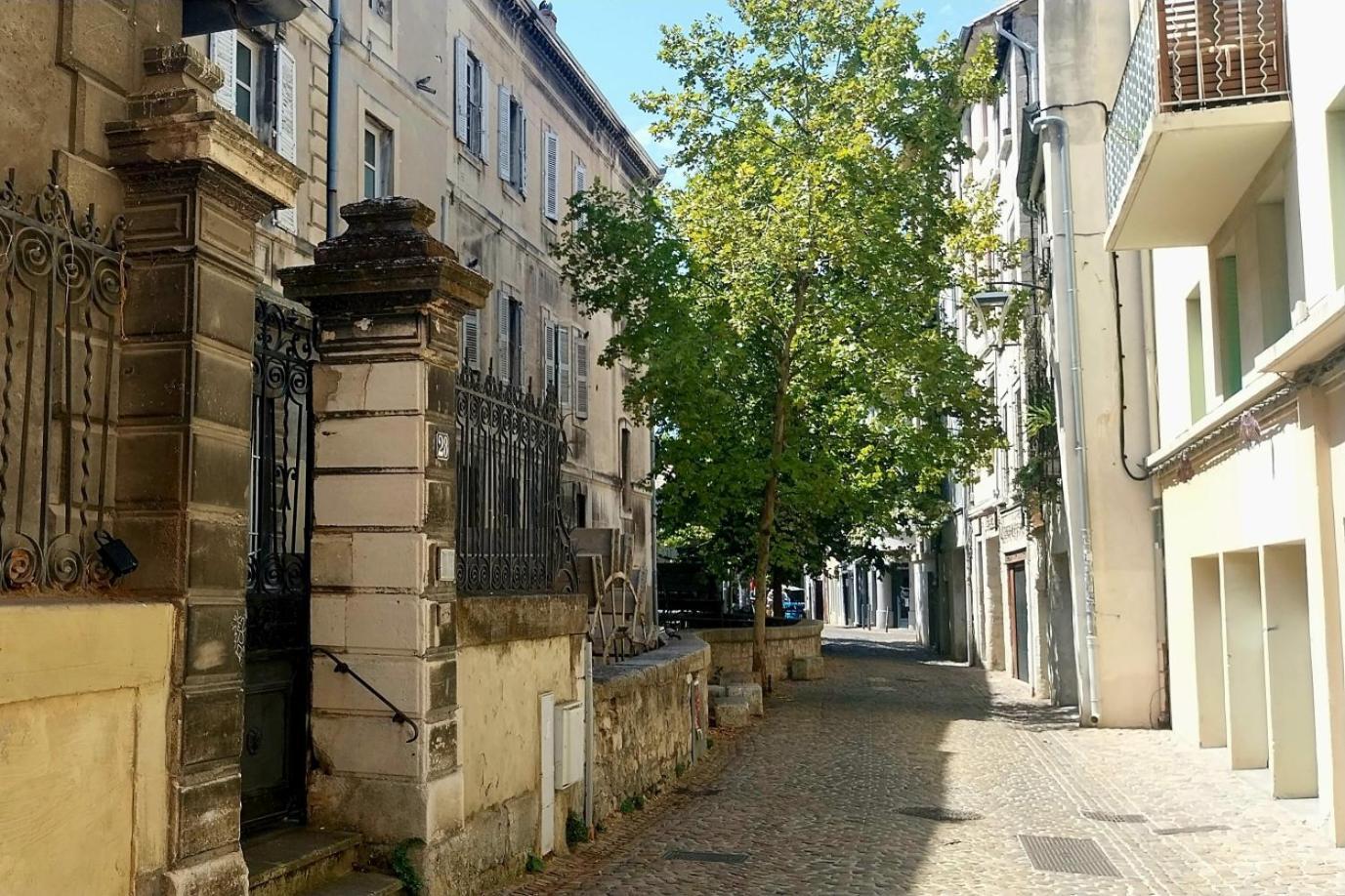 Au Fil De L'Eau Apartman Avignon Kültér fotó